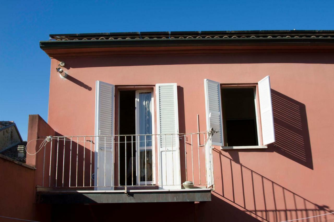 Bed & Breakfast Porta Santi チェゼーナ エクステリア 写真