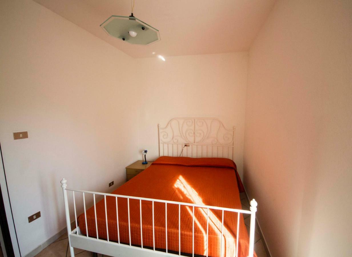 Bed & Breakfast Porta Santi チェゼーナ エクステリア 写真