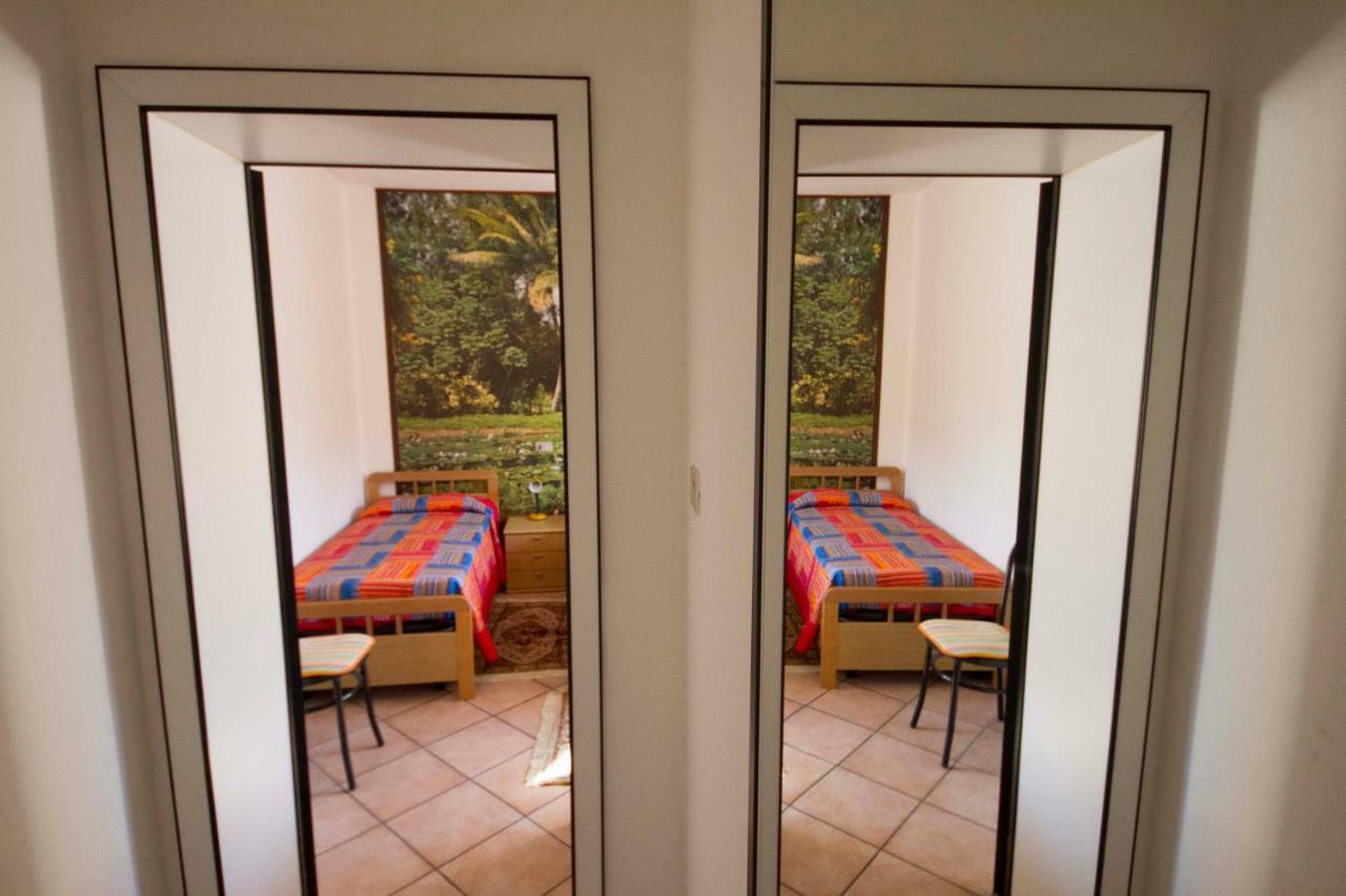 Bed & Breakfast Porta Santi チェゼーナ エクステリア 写真