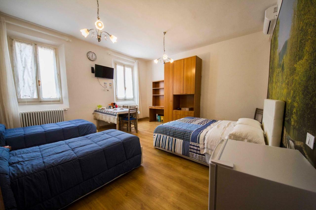 Bed & Breakfast Porta Santi チェゼーナ エクステリア 写真