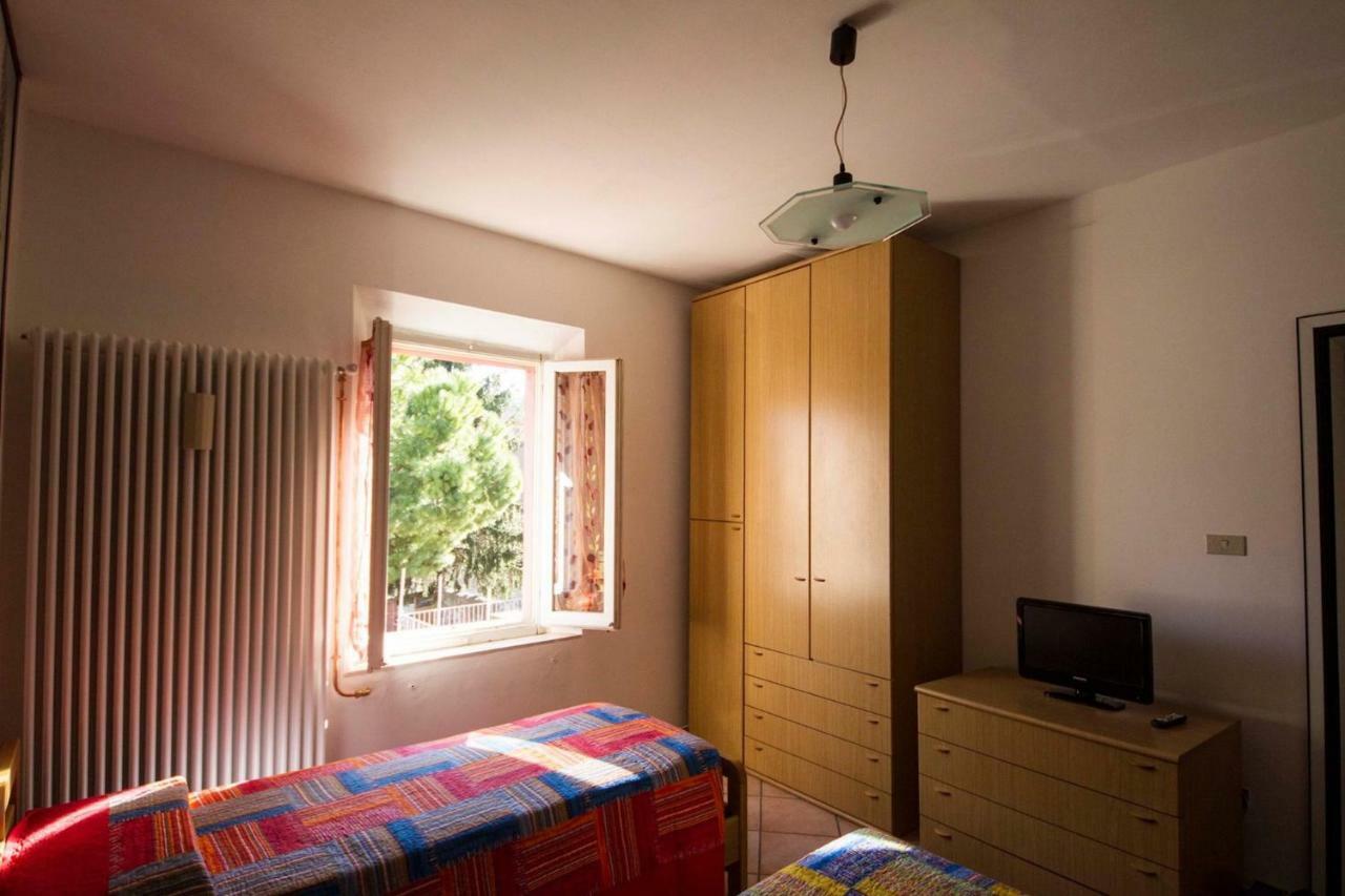 Bed & Breakfast Porta Santi チェゼーナ エクステリア 写真